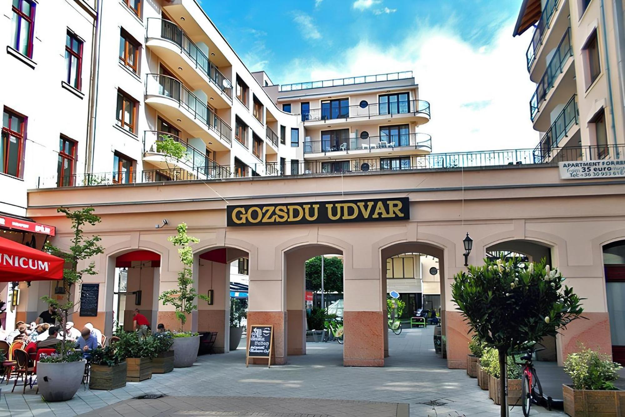 Downtown Family Budapešť