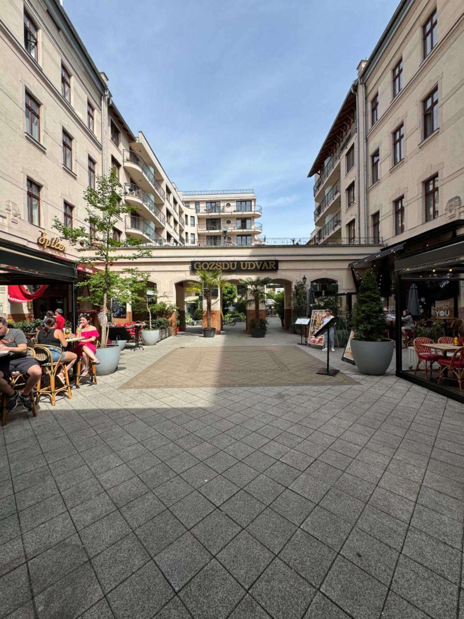 Downtown Family Budapešť