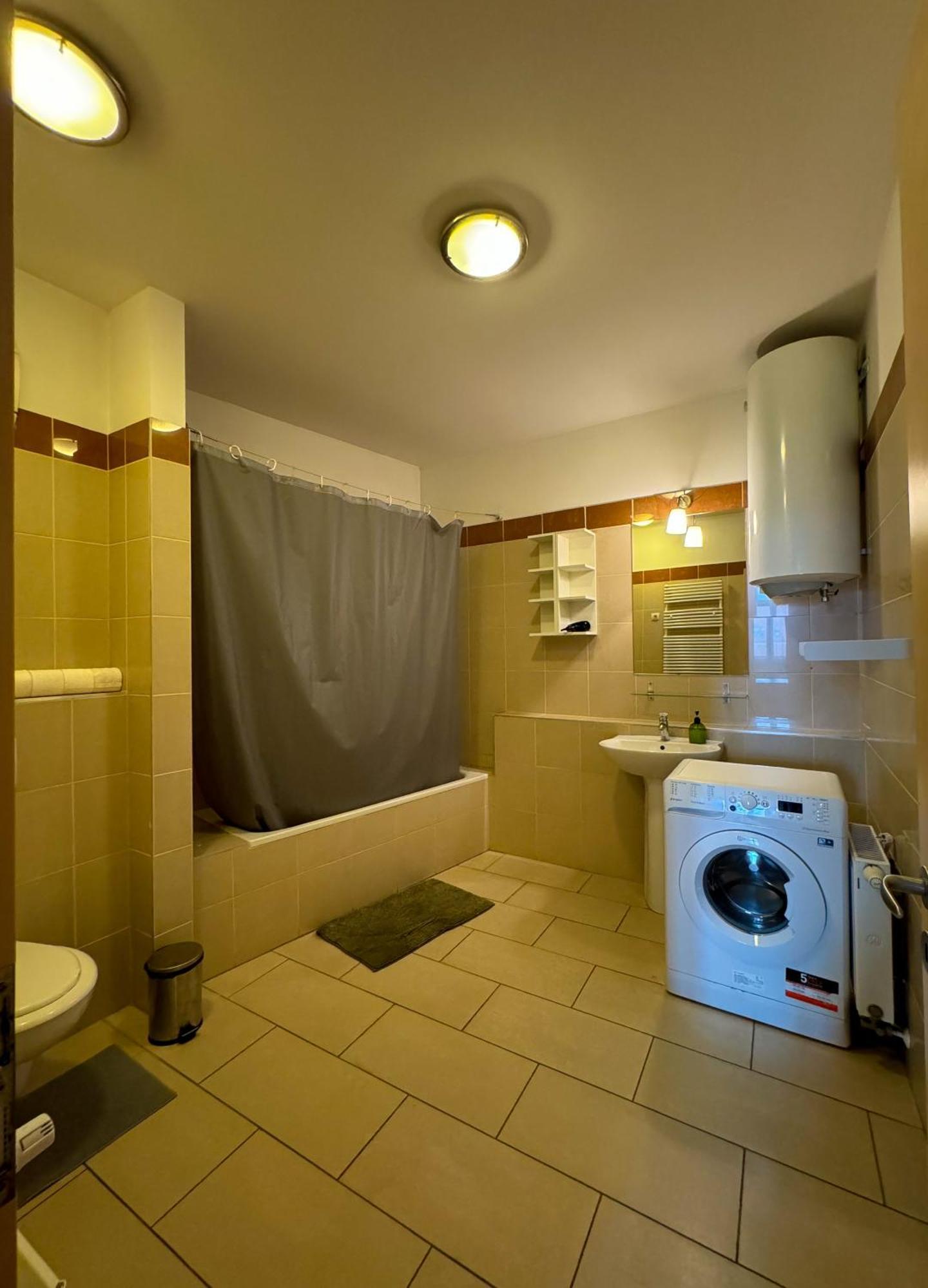 Downtown Family Apartment