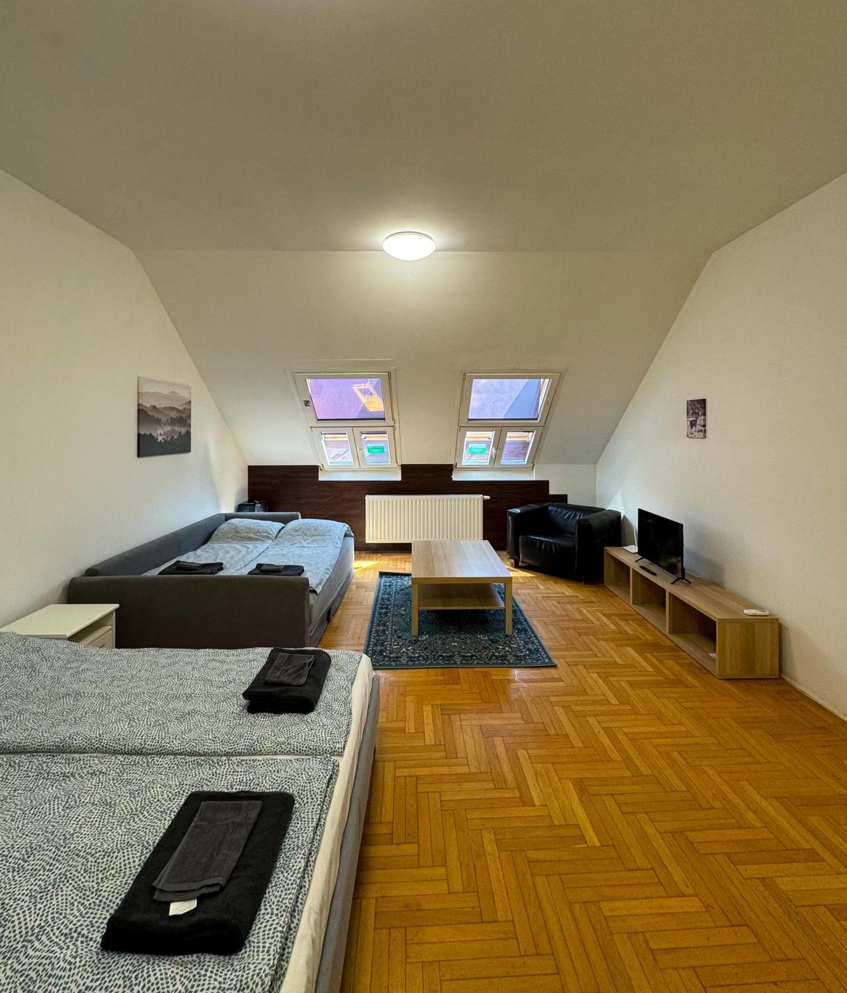 Downtown Family Apartmán