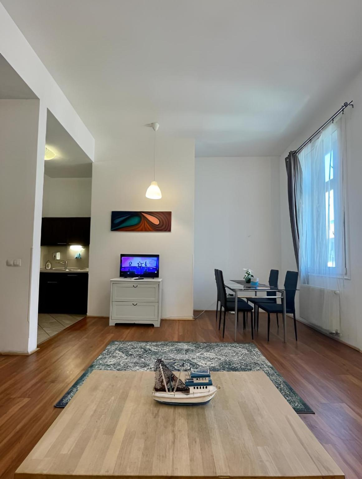 Downtown Family Apartament